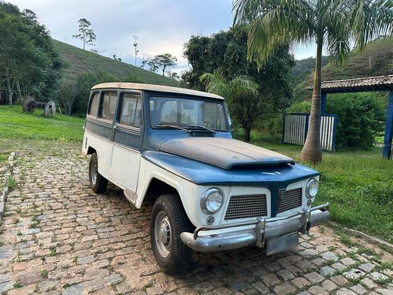 FORD RURAL 2.8 4X4 6 CILINDROS 12V GASOLINA 2P MANUAL FORD RURAL 2.8 4X4 6 CILINDROS 12V GASOLINA 2P MANUAL